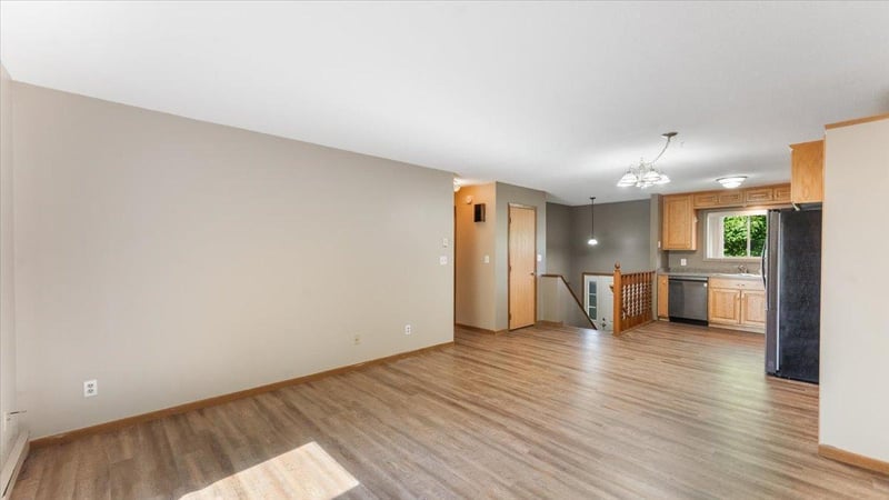 112 9th Ave SE, Saint Joseph, MN 56374