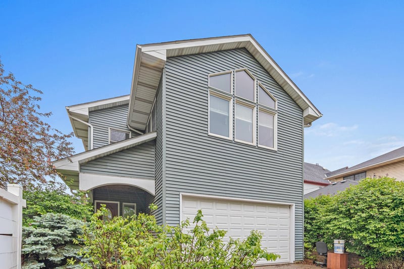 338 Aurora Ave, Saint Paul, MN 55103