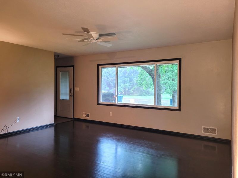 3891 E Century Ave N, White Bear Lake, MN 55110