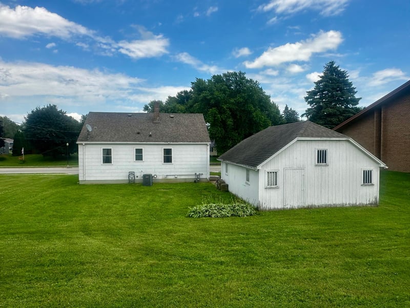 555 Main Ave S, Harmony, MN 55939