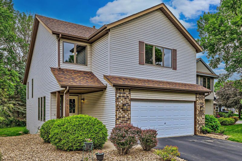 5691 Birch Trl, Shoreview, MN 55126