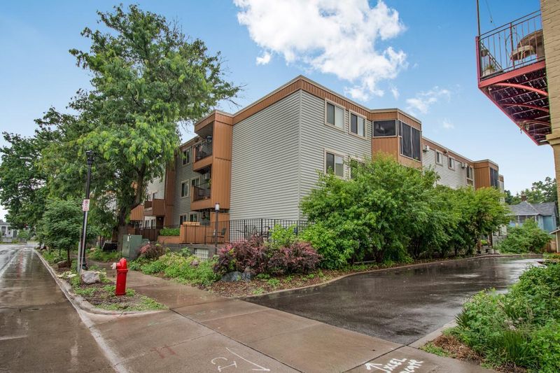 3540 Hennepin Ave #123, Minneapolis, MN 55408