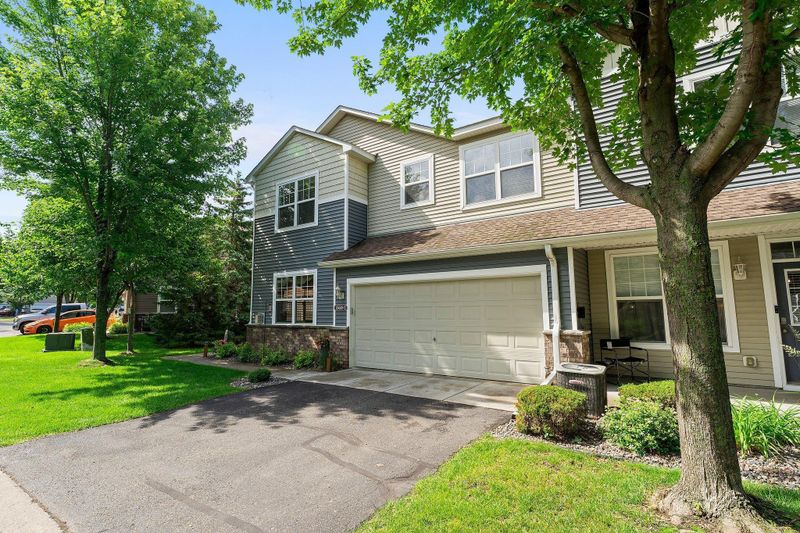 15618 Emerald Dr N #2, Hugo, MN 55038