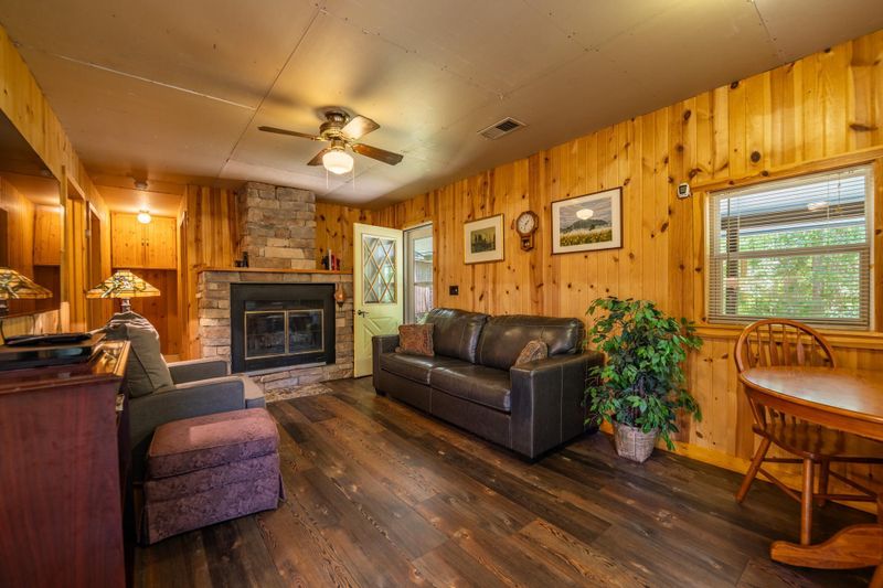 40936 Yost Rd, Emily, MN 56447