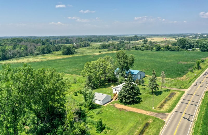 8225 20th Ave, Hugo, MN 55038