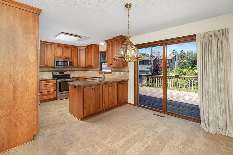 2026 Northgate Ct NW, Rochester, MN 55901