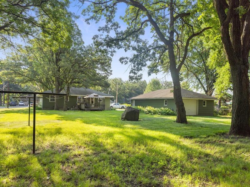 11827 Douglas Dr N, Champlin, MN 55316