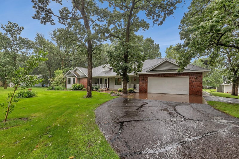 24121 County Road 75, Saint Augusta, MN 56301