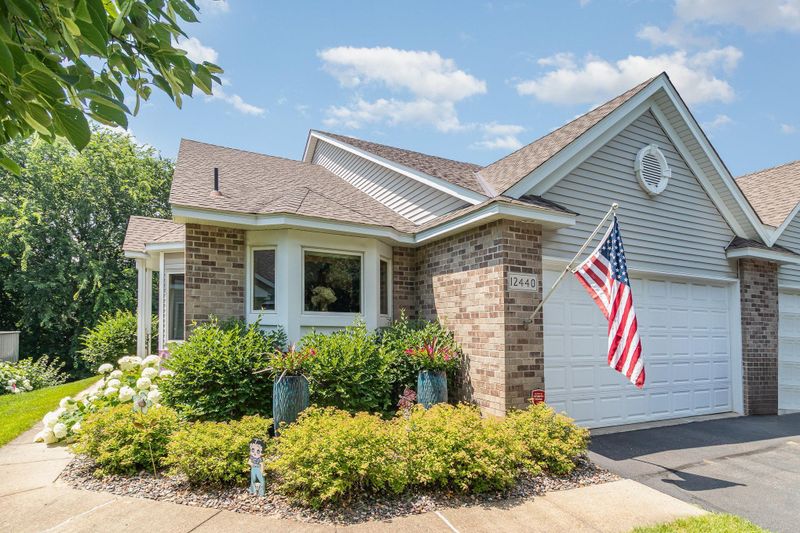 12440 Eagle Cir NW, Coon Rapids, MN 55448