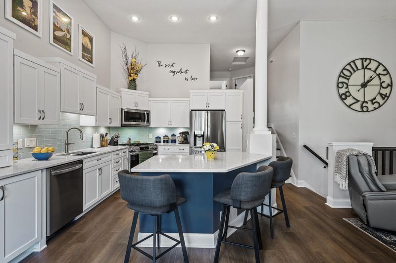 3384 Spring Glen Cir NW, Prior Lake, MN 55372