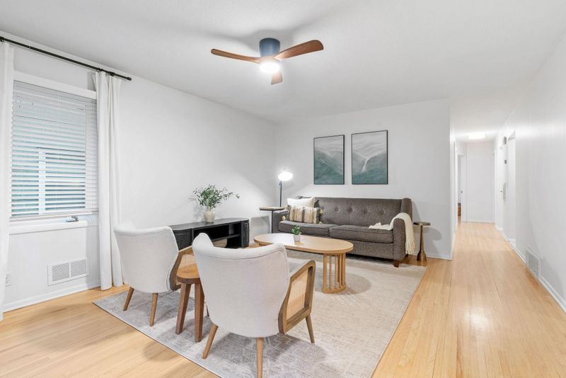 3049 Maryland Ave S, Saint Louis Park, MN 55426