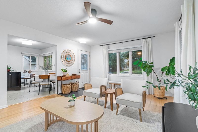 3049 Maryland Ave S, Saint Louis Park, MN 55426