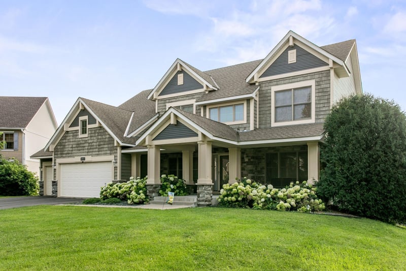 10013 Georgia Ave N, Brooklyn Park, MN 55445
