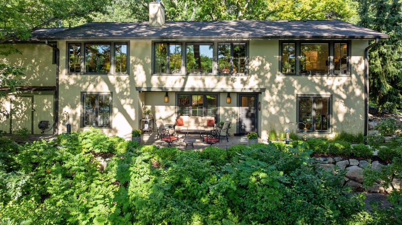 6813 Dakota Trl, Edina, MN 55439
