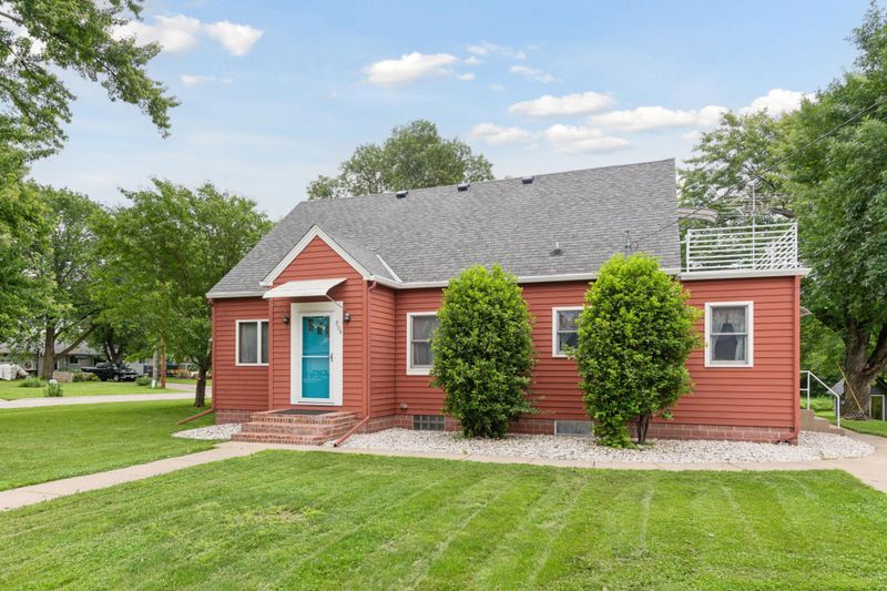 204 Edward Ave N, Cologne, MN 55322