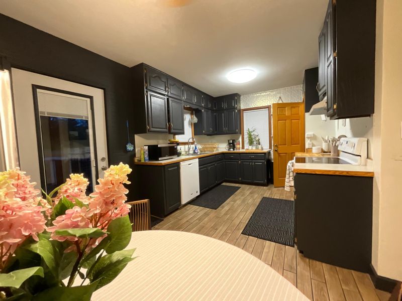 228 4th Ave NE, Saint Cloud, MN 56304
