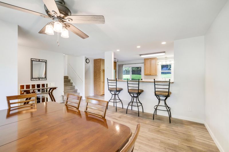 15425 Dresden Trl, Apple Valley, MN 55124