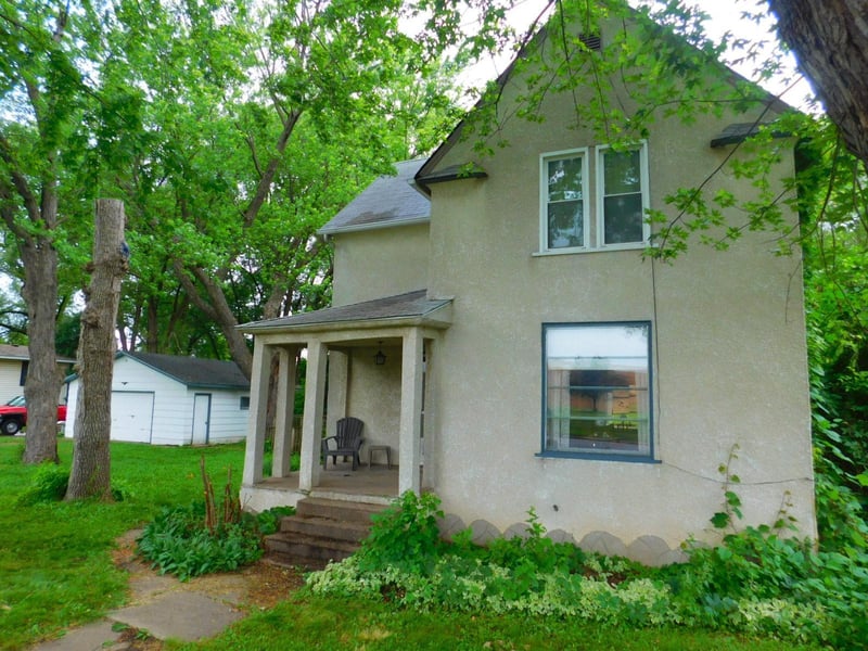 1033 3rd St, Saint Paul Park, MN 55071