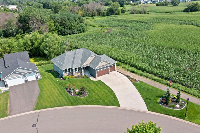 6860 Dupre Rd, Hugo, MN 55038