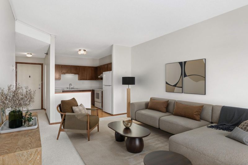 66 9th St E #2714, Saint Paul, MN 55101