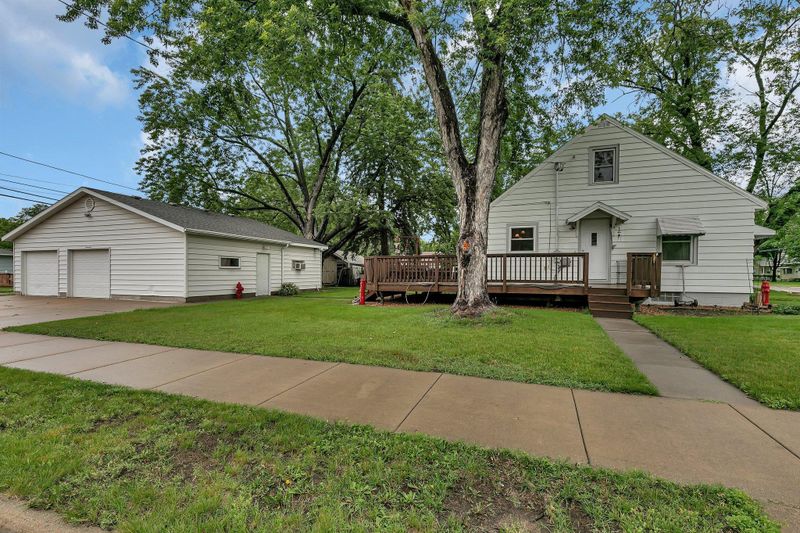 105 7th Ave N, Waite Park, MN 56387