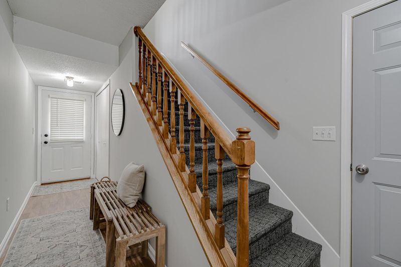 83 96th Ln NE, Blaine, MN 55434