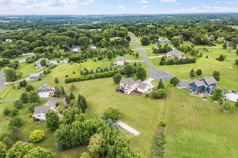 19602 Galway Cir, Prior Lake, MN 55372