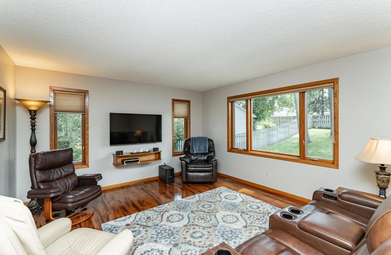 3714 8th St NW, Rochester, MN 55901