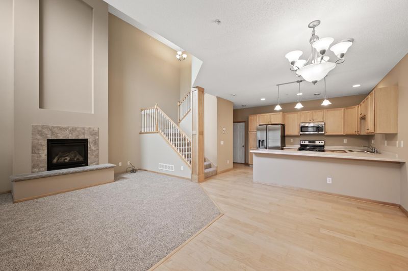 519 W 84th St, Bloomington, MN 55420