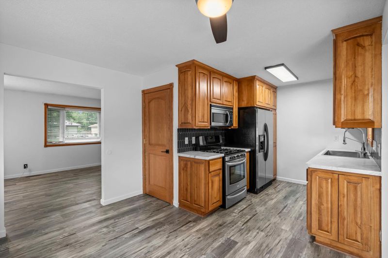 1517 122nd Ave NE, Blaine, MN 55449