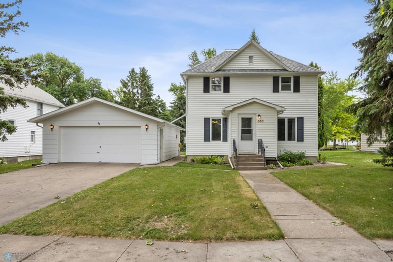 353 Rice St, Hendrum, MN 56550