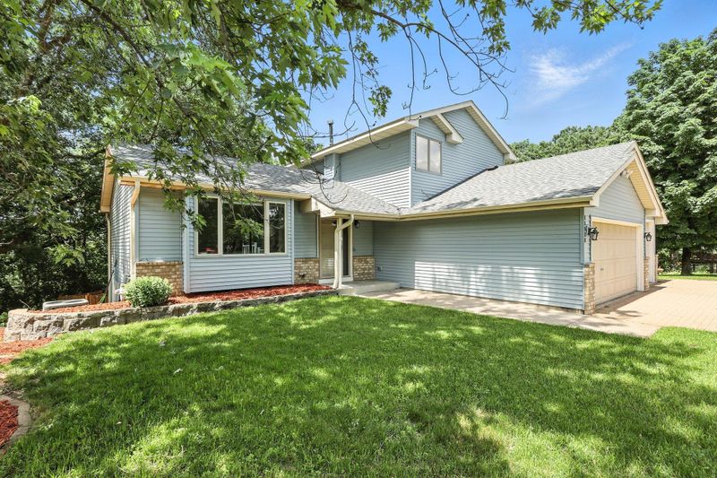 11920 Marigold St NW, Coon Rapids, MN 55433