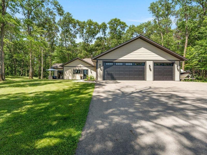 1556 Maplewood Ridge Rd, Brainerd, MN 56401
