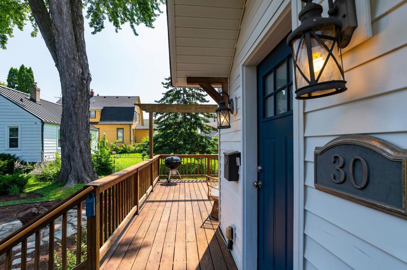 30 6th Ave N, Hopkins, MN 55343