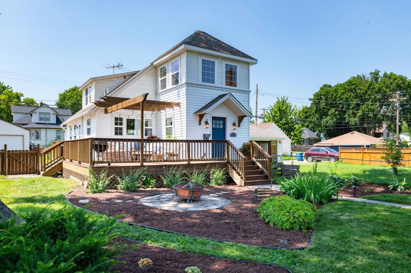 30 6th Ave N, Hopkins, MN 55343