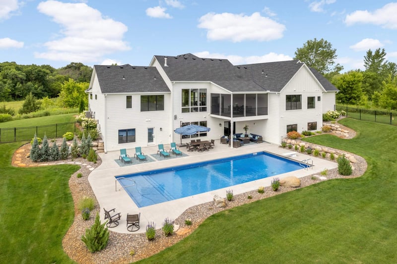 9034 Whisper Creek Trl, Greenfield, MN 55373