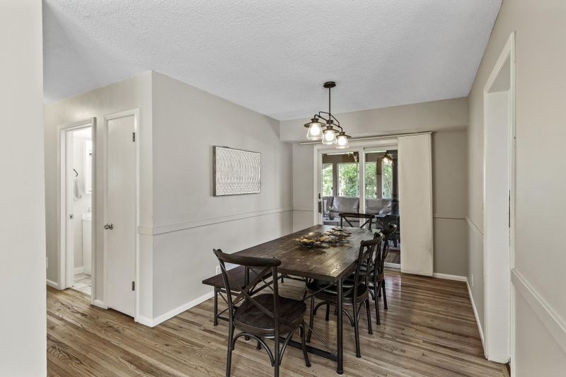 8800 Irving Ave S, Bloomington, MN 55431