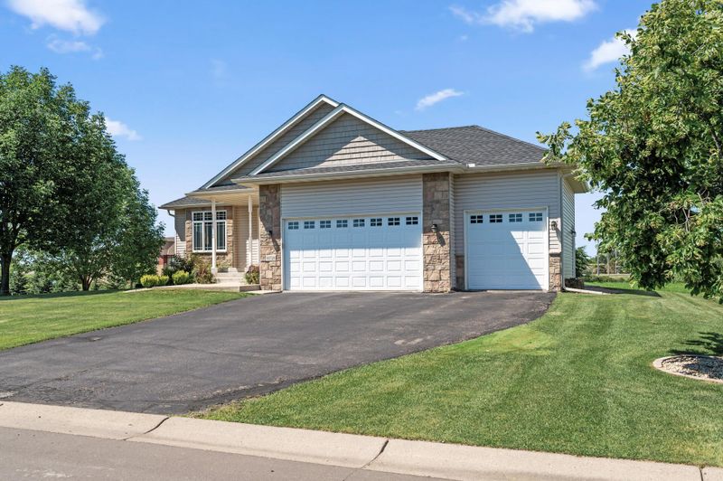 10720 49th Ct NE, Albertville, MN 55301