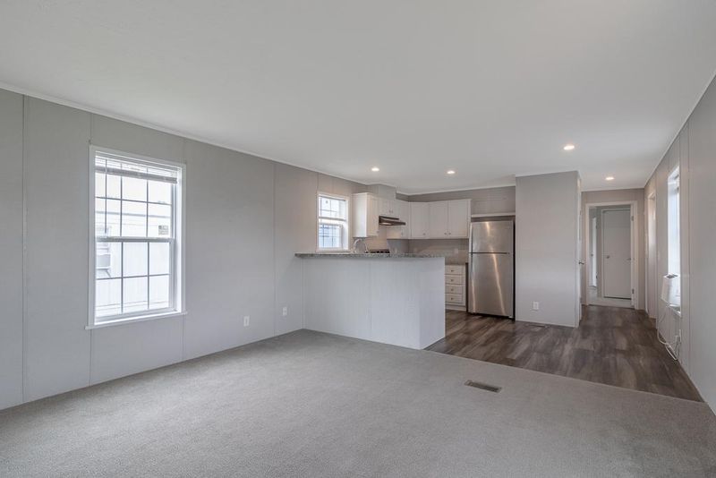 1025 Belle Ave #B-23, Mankato, MN 56001