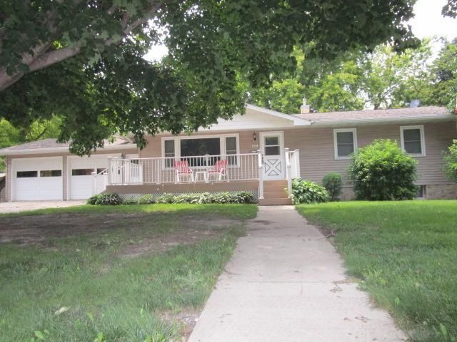304 4th St SE, Glenwood, MN 56334