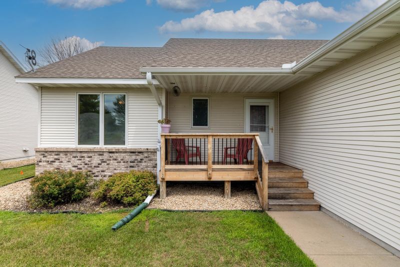 656 Obrien Pw, Belle Plaine, MN 56011
