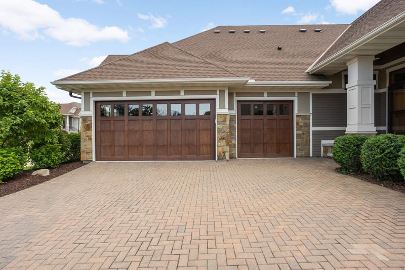 275 Bellwether Pa, Minnetonka, MN 55391