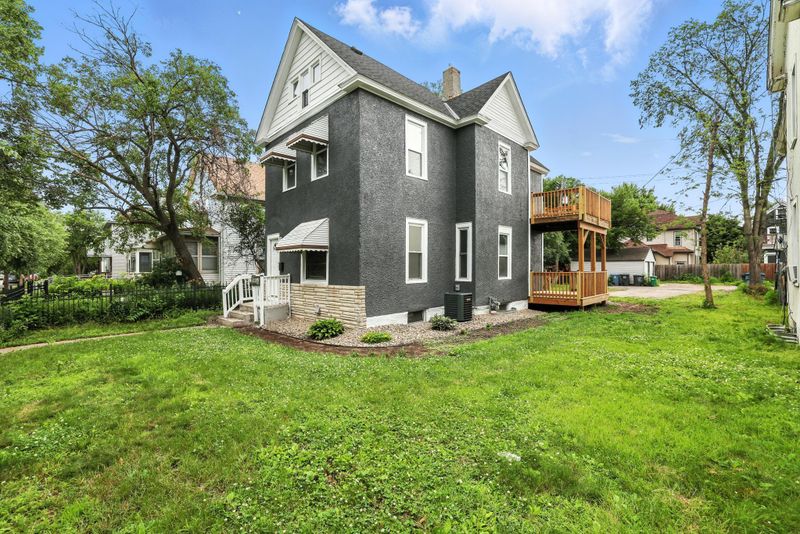 3325 5th Ave S, Minneapolis, MN 55408