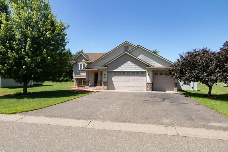 351 Mill St, Osceola, WI 54020