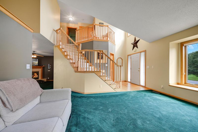 4200 Edinbrook Ter, Brooklyn Park, MN 55443
