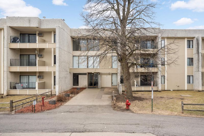 4130 Rahn Rd #310, Eagan, MN 55122