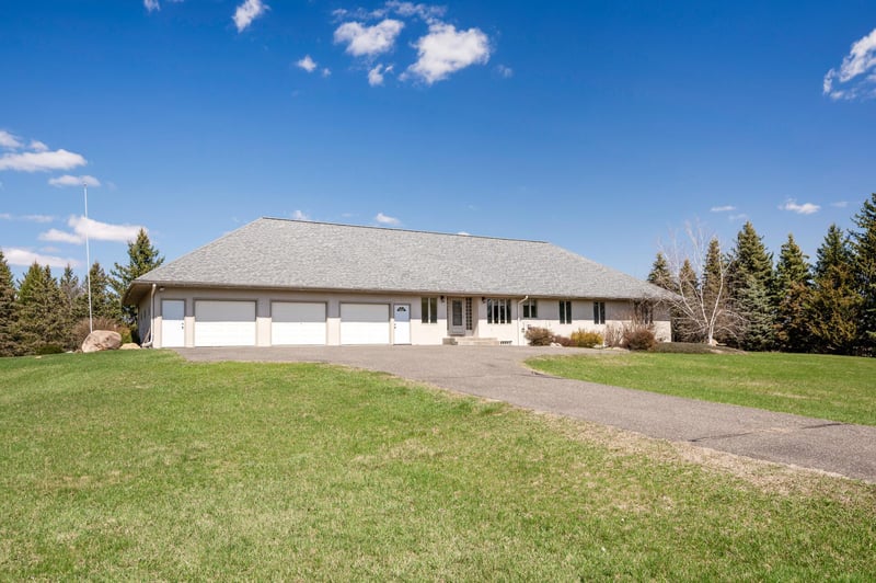 11498 Julianne Ave N, Grant, MN 55082