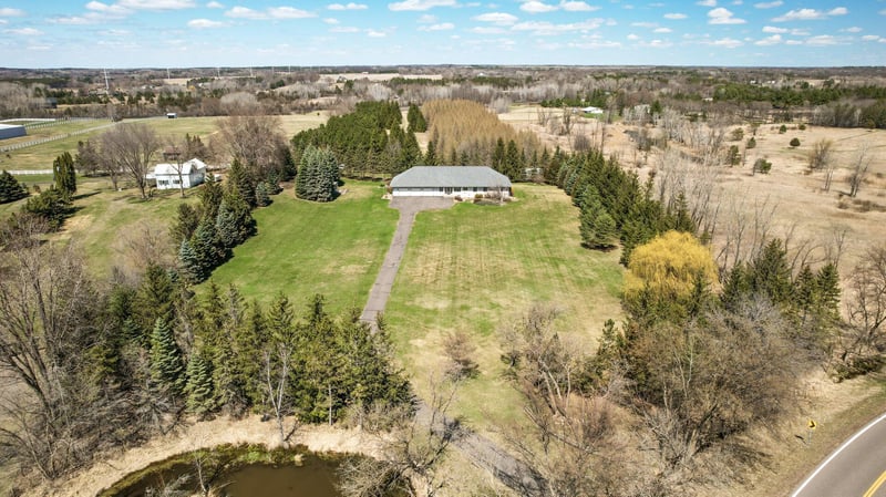 11498 Julianne Ave N, Grant, MN 55082