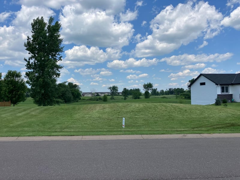 1065 Brookside Pw, Rush City, MN 55069