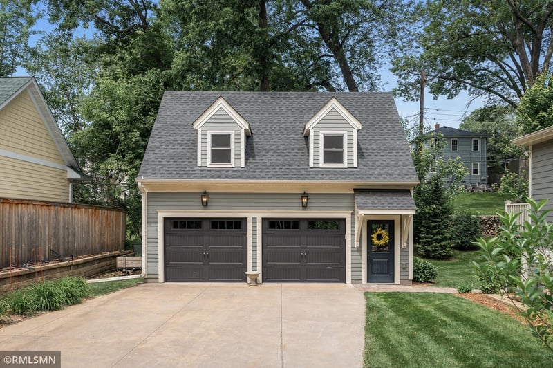 63 Fir St, Mahtomedi, MN 55115